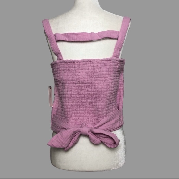 ❤️ L ❤️ NWT Anthro Top Tank Cropped Smocked Tie Back Bow Knotted - Picture 2 of 8